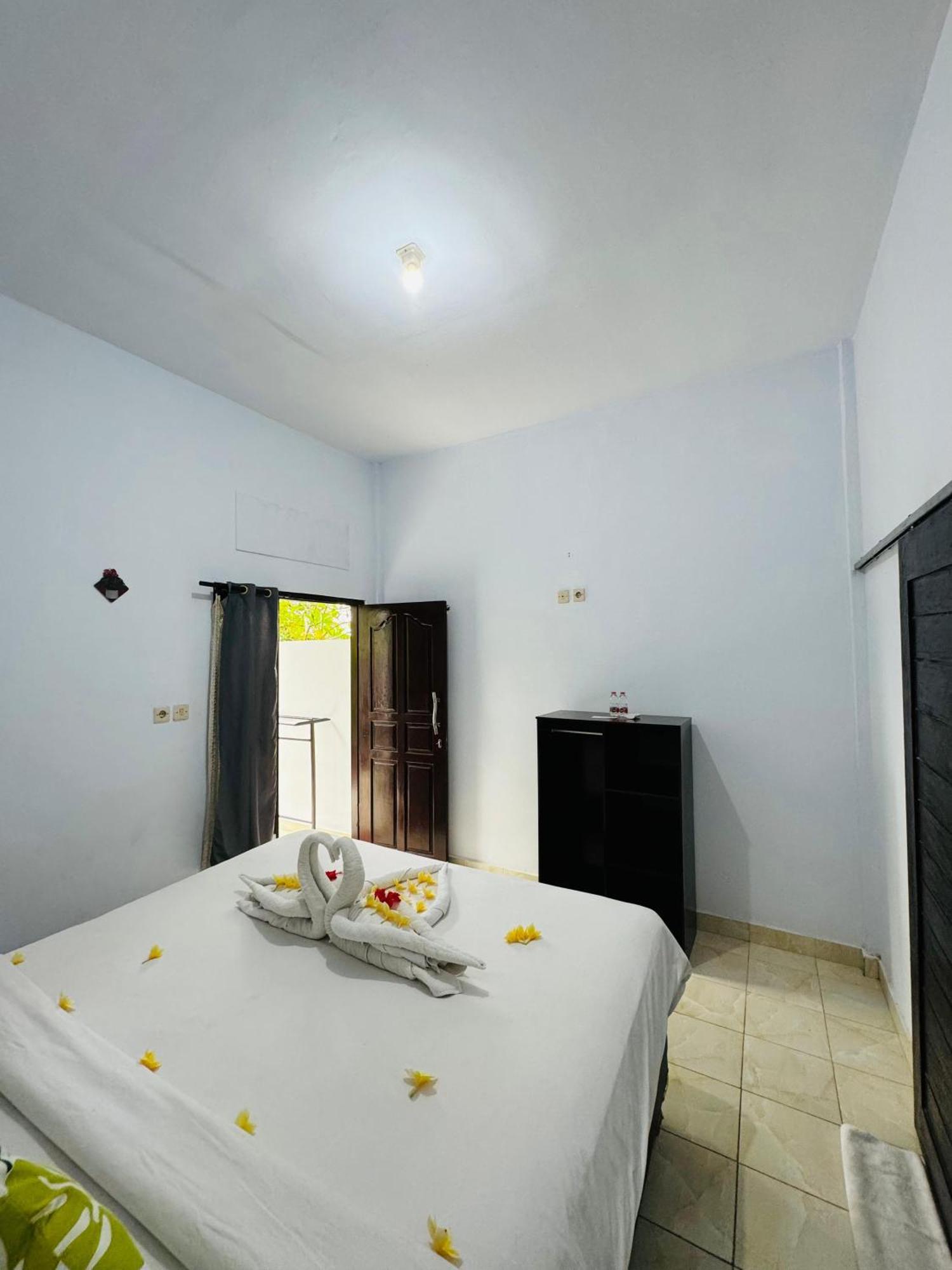 Biya Lumba Apartment Candi Dasa  Ngoại thất bức ảnh
